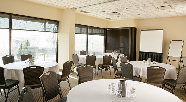 Le Georgesville, centre de congrès et hôtel photo 2
