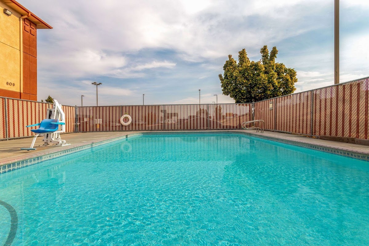 Super 8 by Wyndham The Dalles OR photo 3