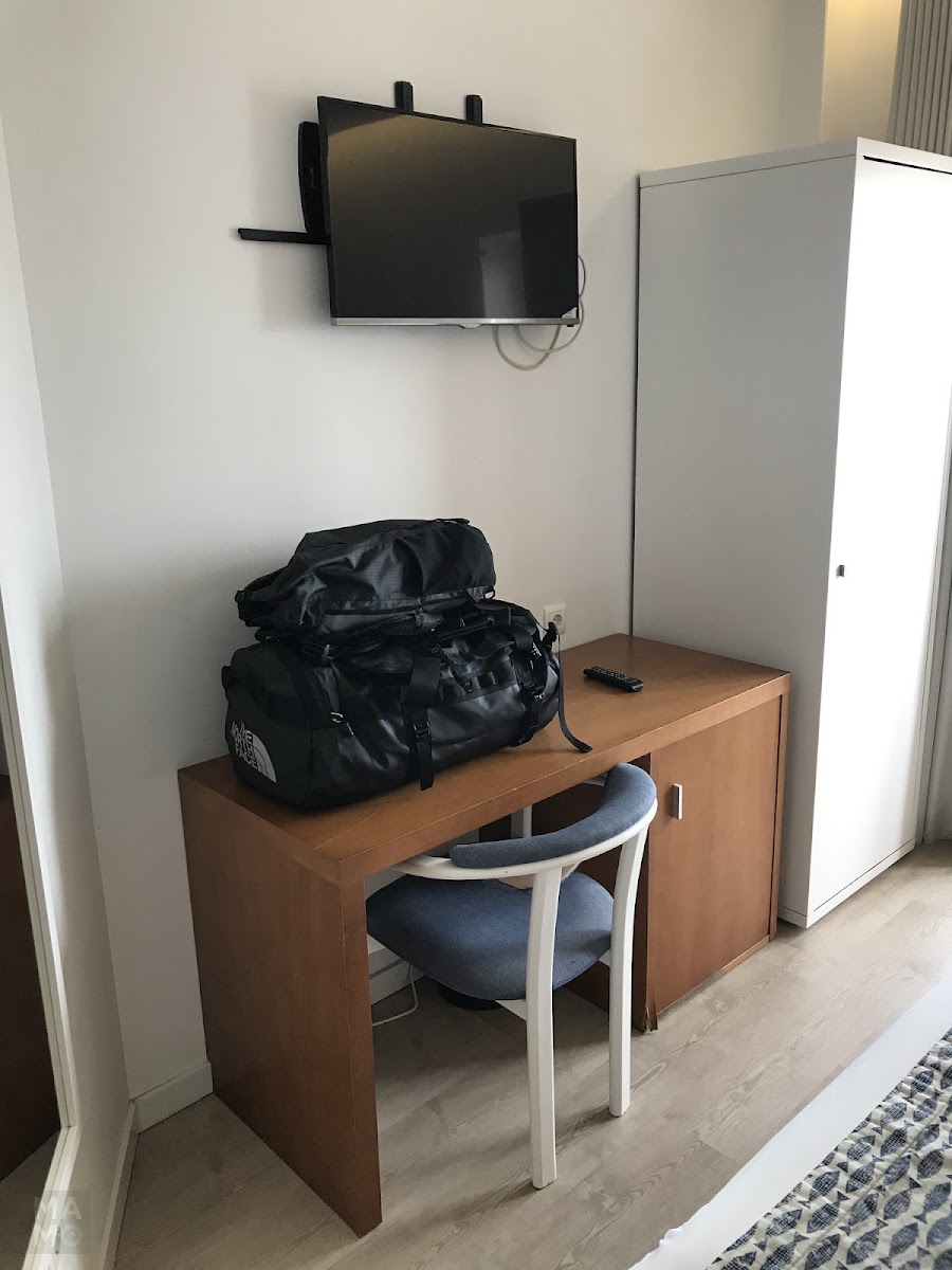 Room 7