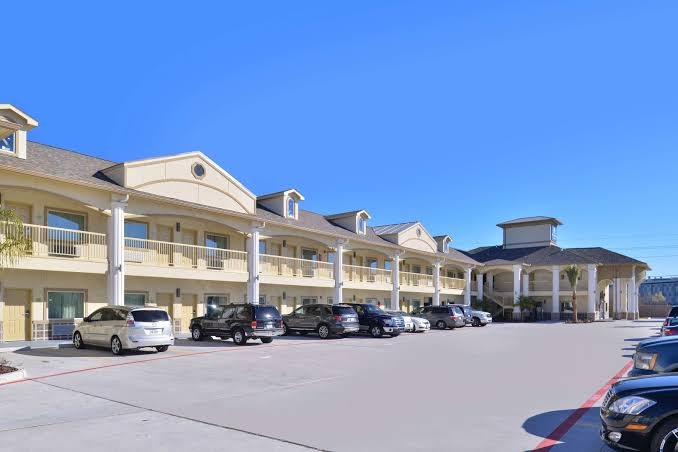 Americas Best Value Inn & Suites Houston at Hwy 6 & Westpark