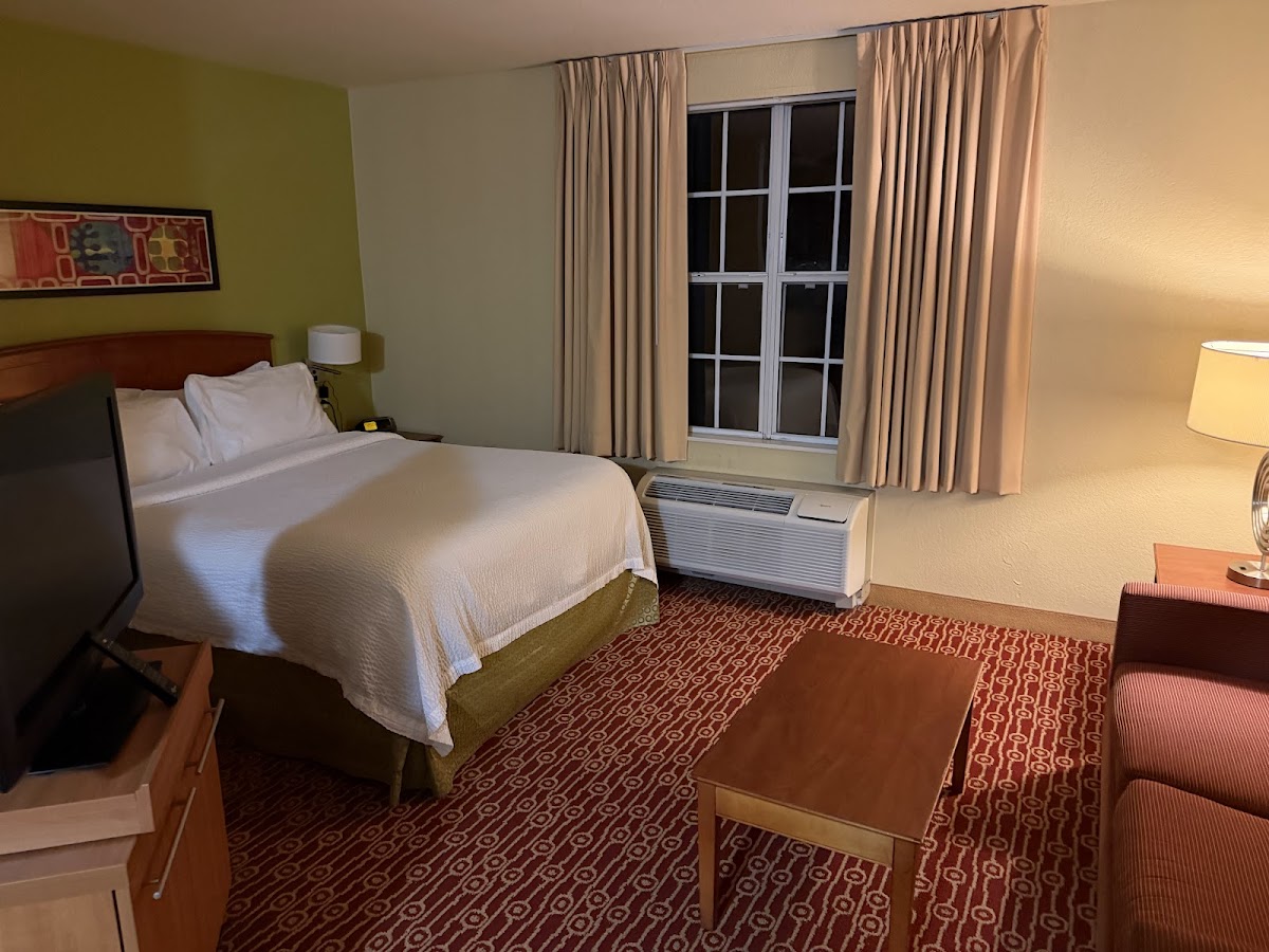 TownePlace Suites by Marriott Cleveland Westlake photo 2