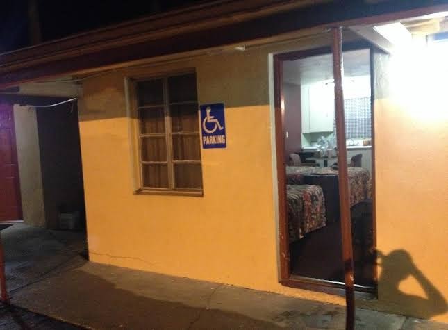 Palm City Motel