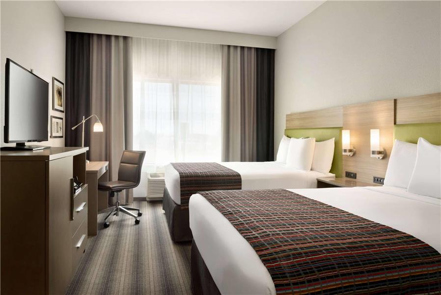 Country Inn & Suites by Radisson, Indianola, IA photo 2
