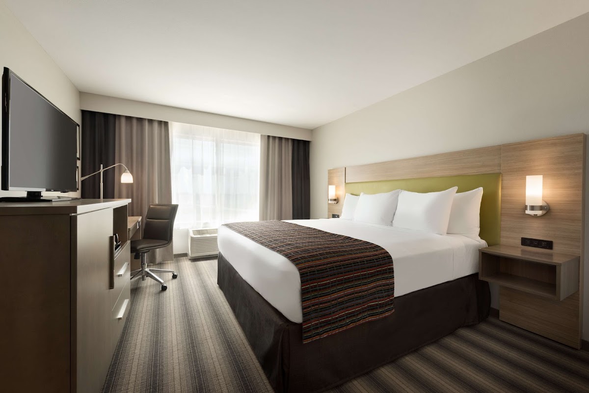 Country Inn & Suites by Radisson, Indianola, IA photo 3