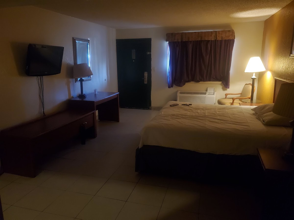 A Victory Inn & Suites