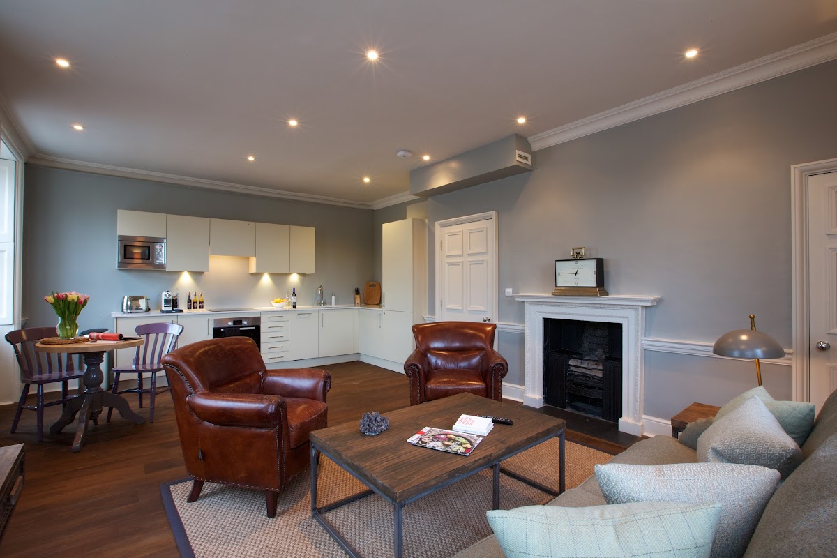The Halcyon Apartments, George Street photo 3