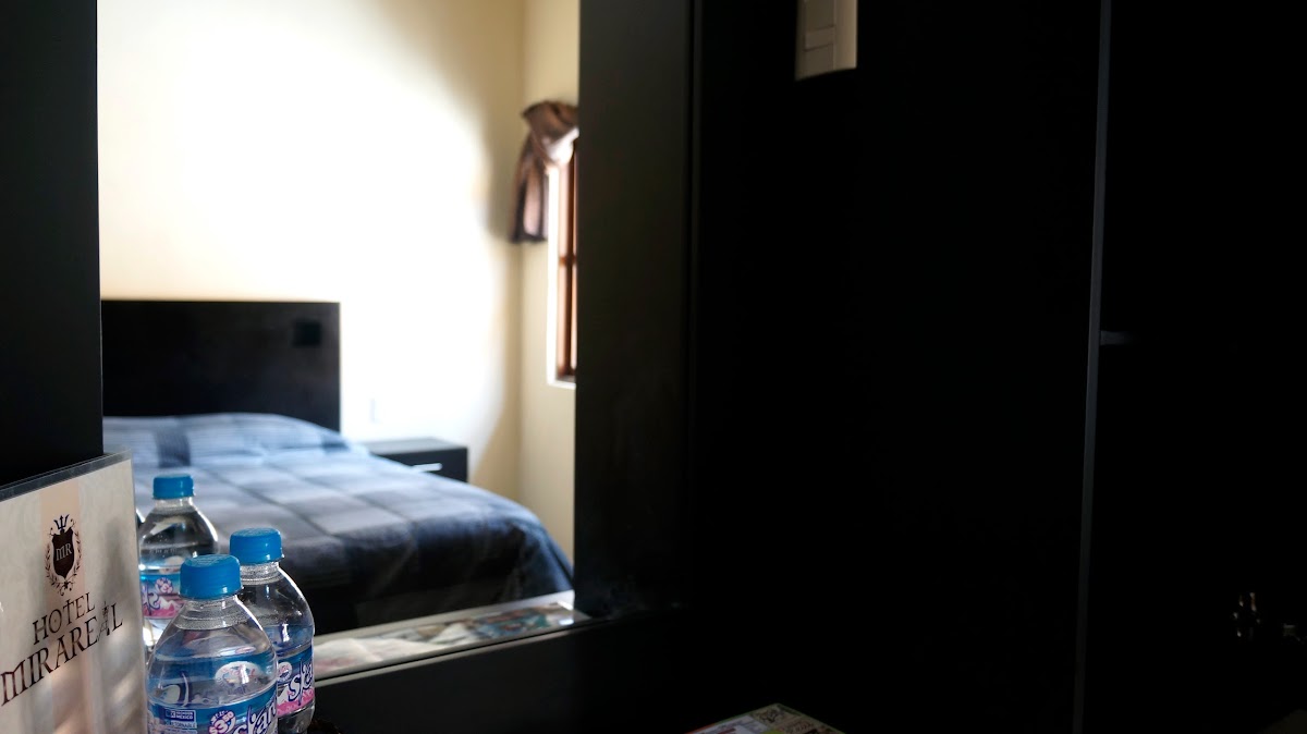 Room 9