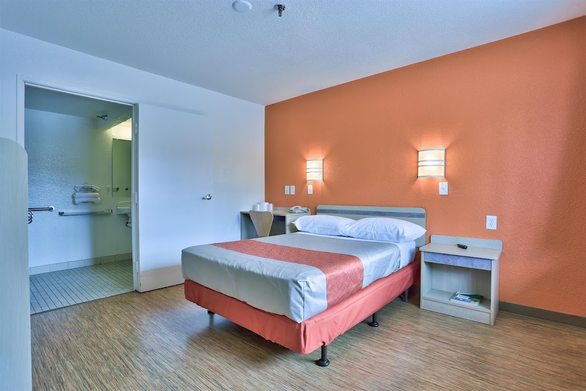 Motel 6 Flagstaff, AZ - West - Woodland Village photo 3