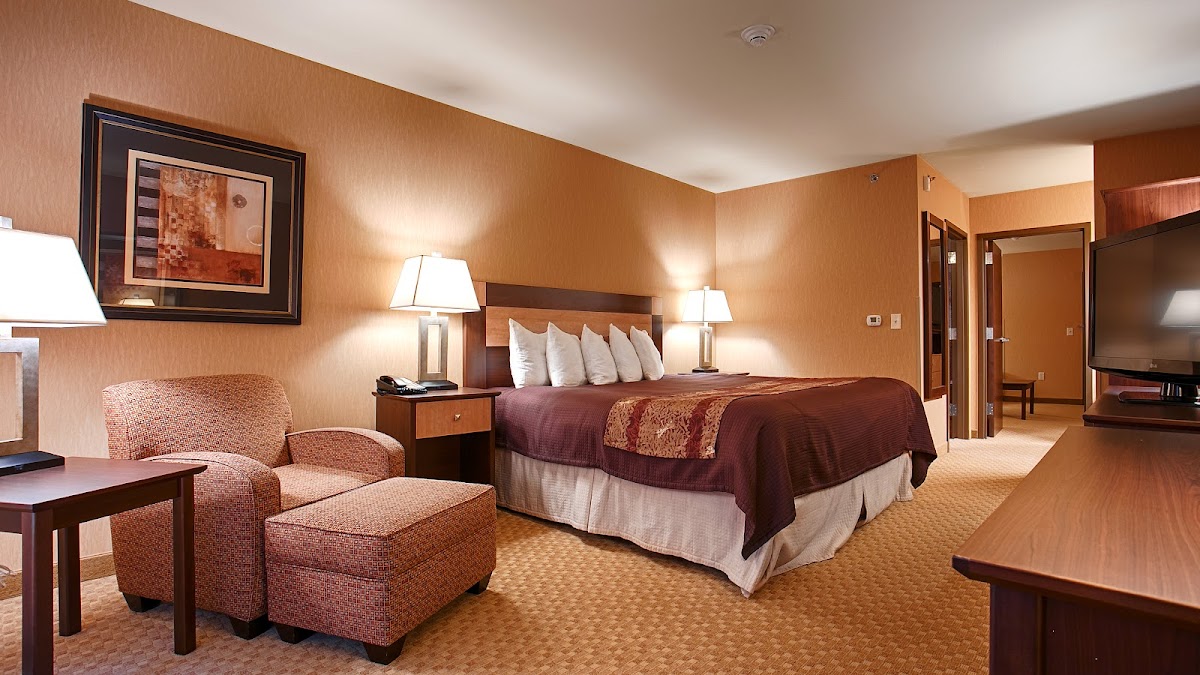 Crandon Inn & Suites Hotel near Rhinelander, WI photo 2
