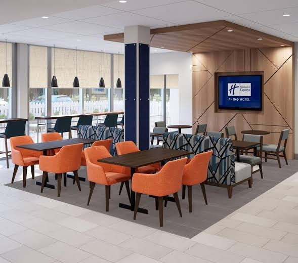 Holiday Inn Express Gloucester photo 3