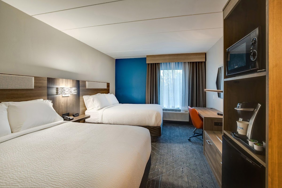 Holiday Inn Express & Suites I-95 Capitol Beltway-Largo by IHG photo 2