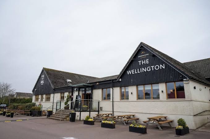 Wellington Hotel