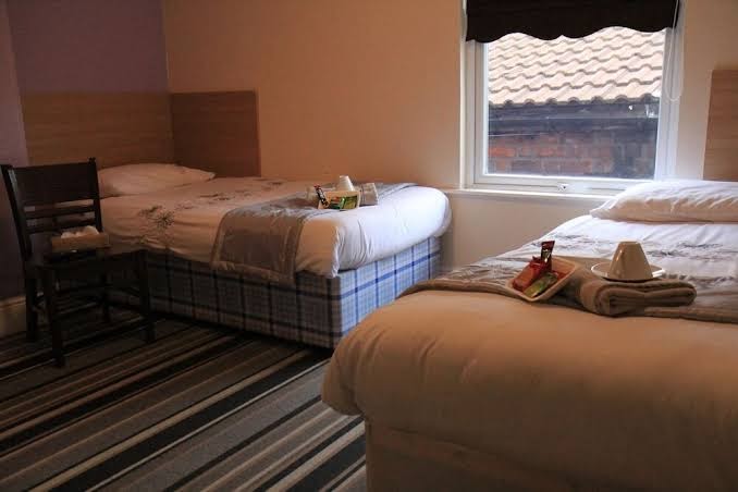 Room 8