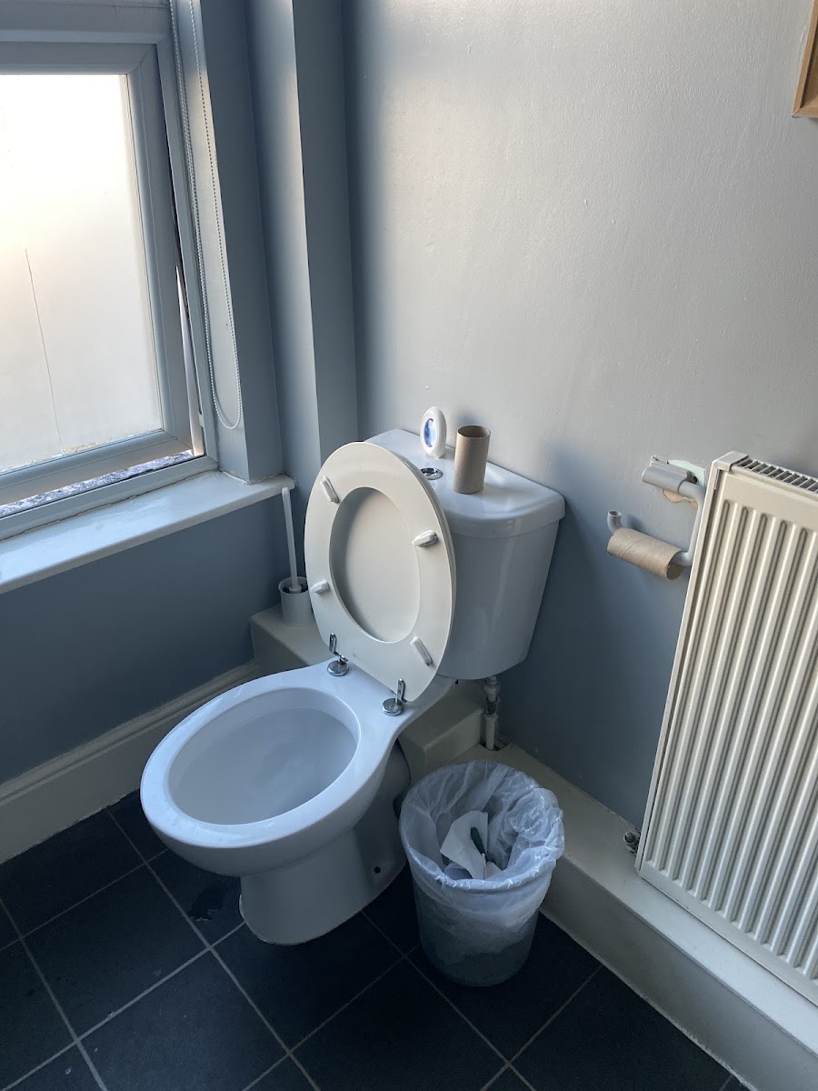 Room 9