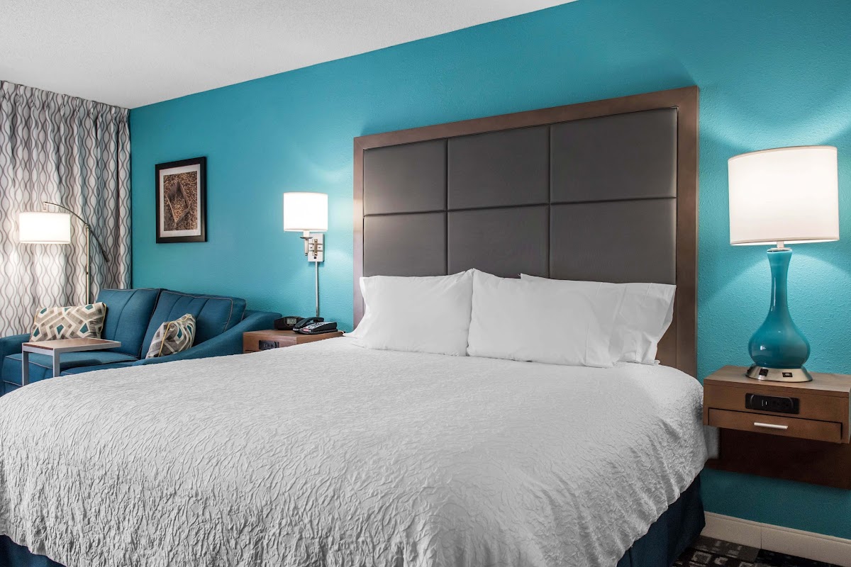 Hampton Inn Douglas photo 2