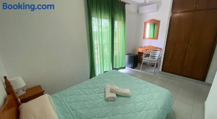 Room 6