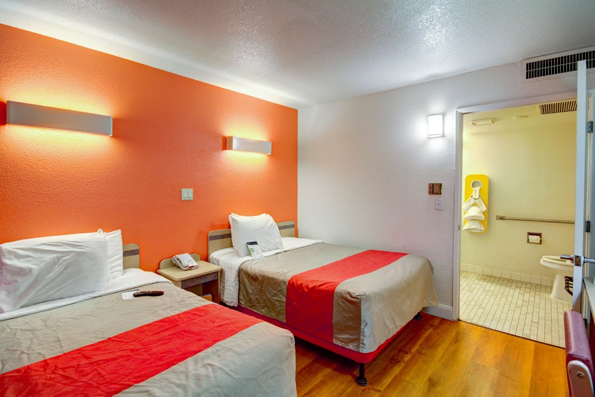 Motel 6 Saint George, UT - University/Historic Downtown photo 2