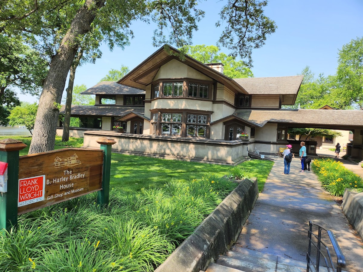 B Harley Bradley House