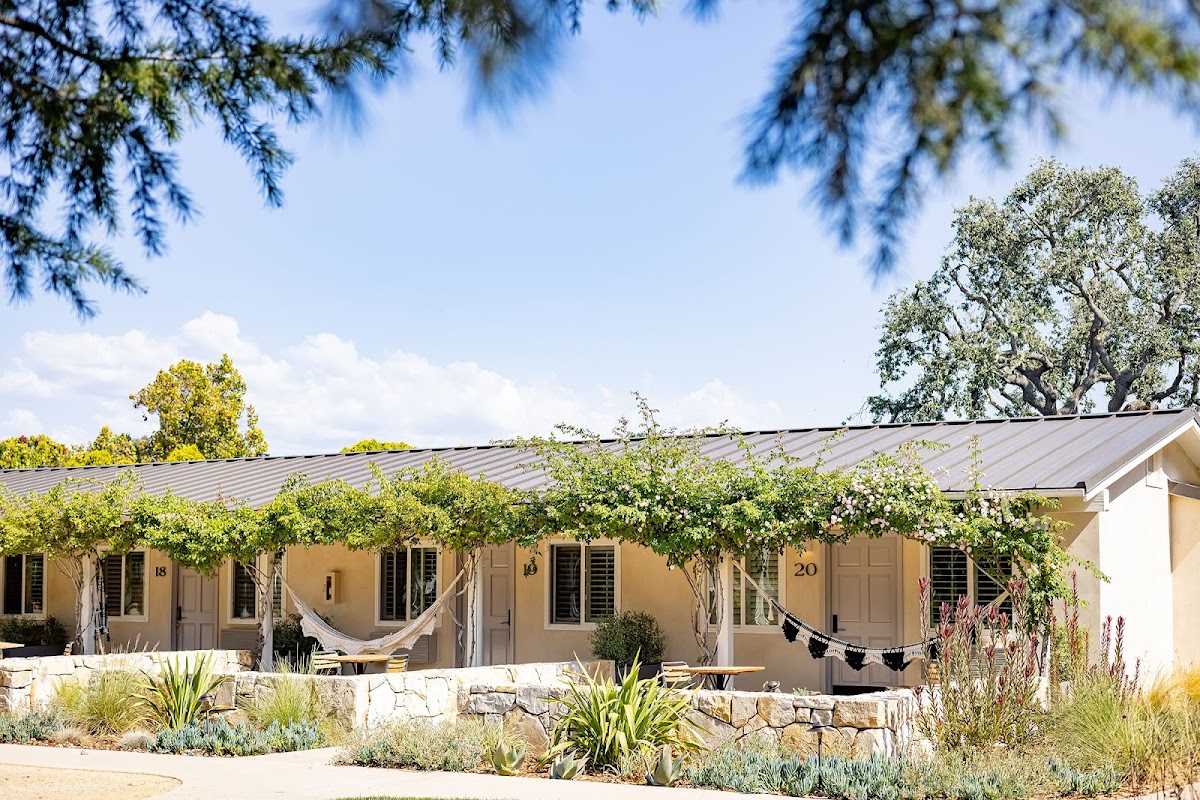 Hotel Ynez