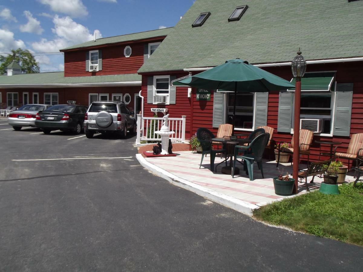 Mid-Way Lodging