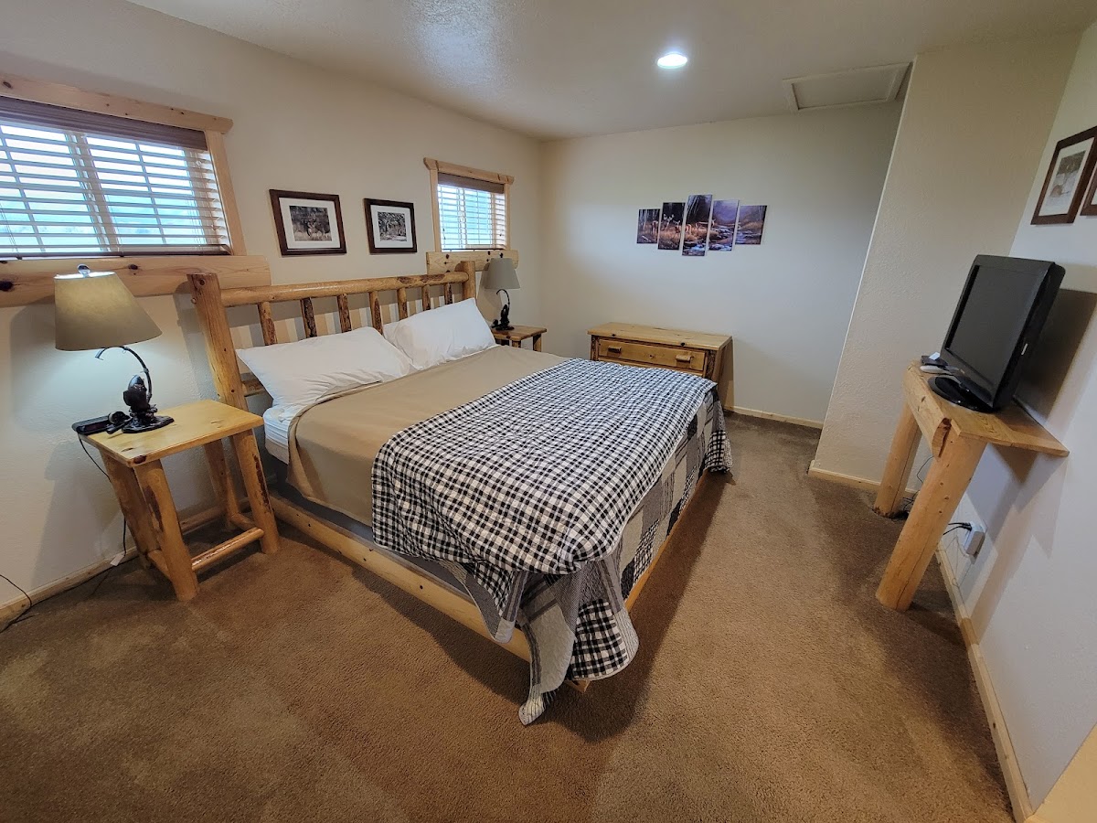 Flaming Gorge Hideout photo 2