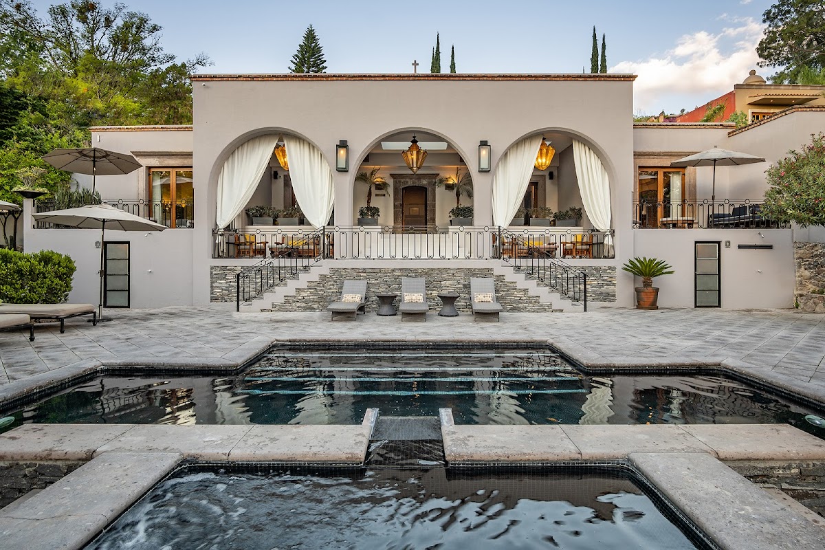 CASA CIEN
