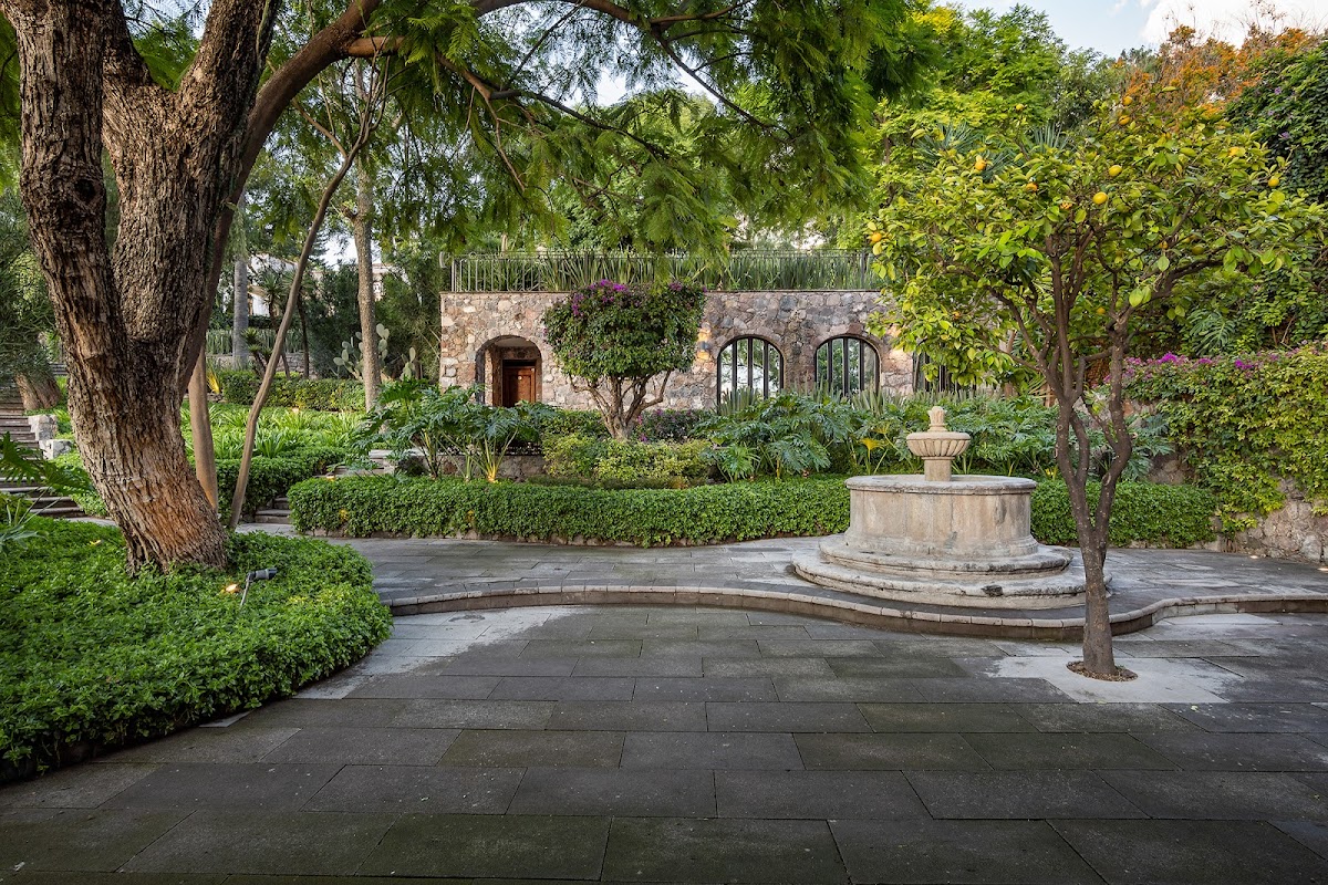 CASA CIEN photo 3