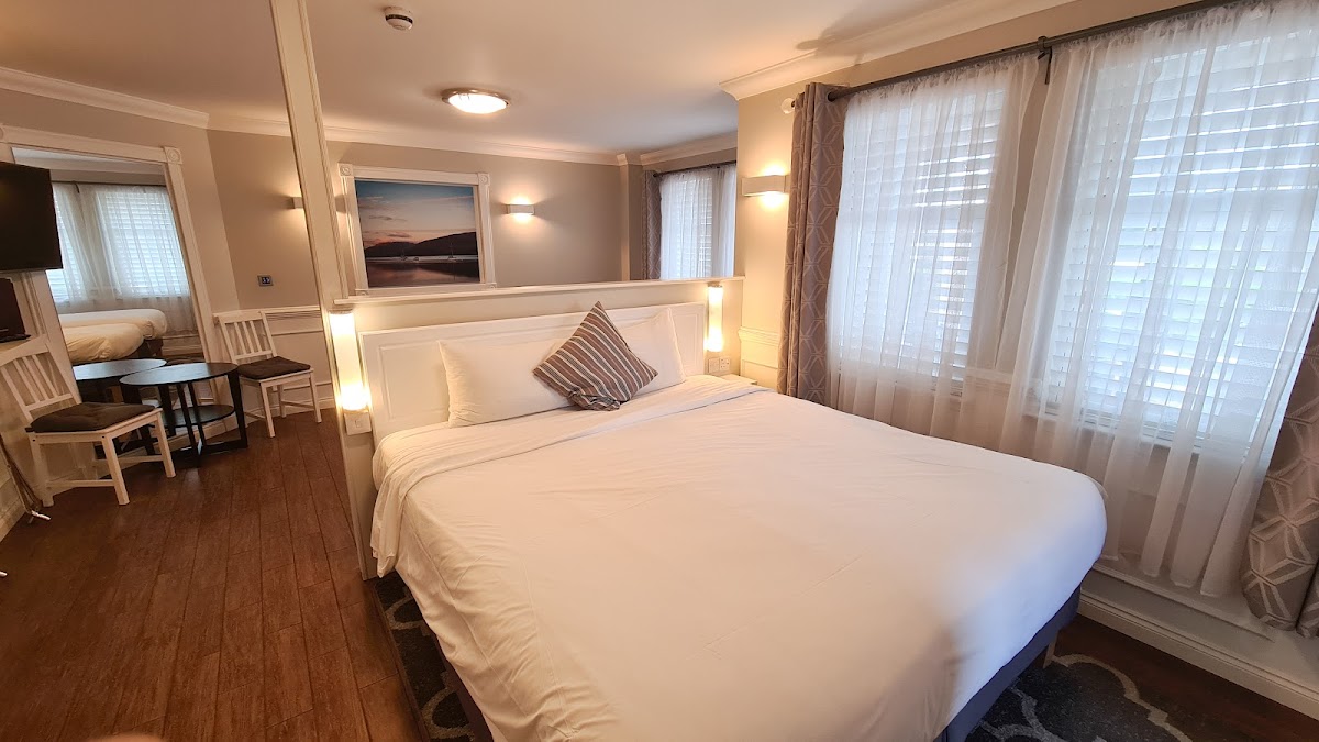 The MacLean Guest House photo 2