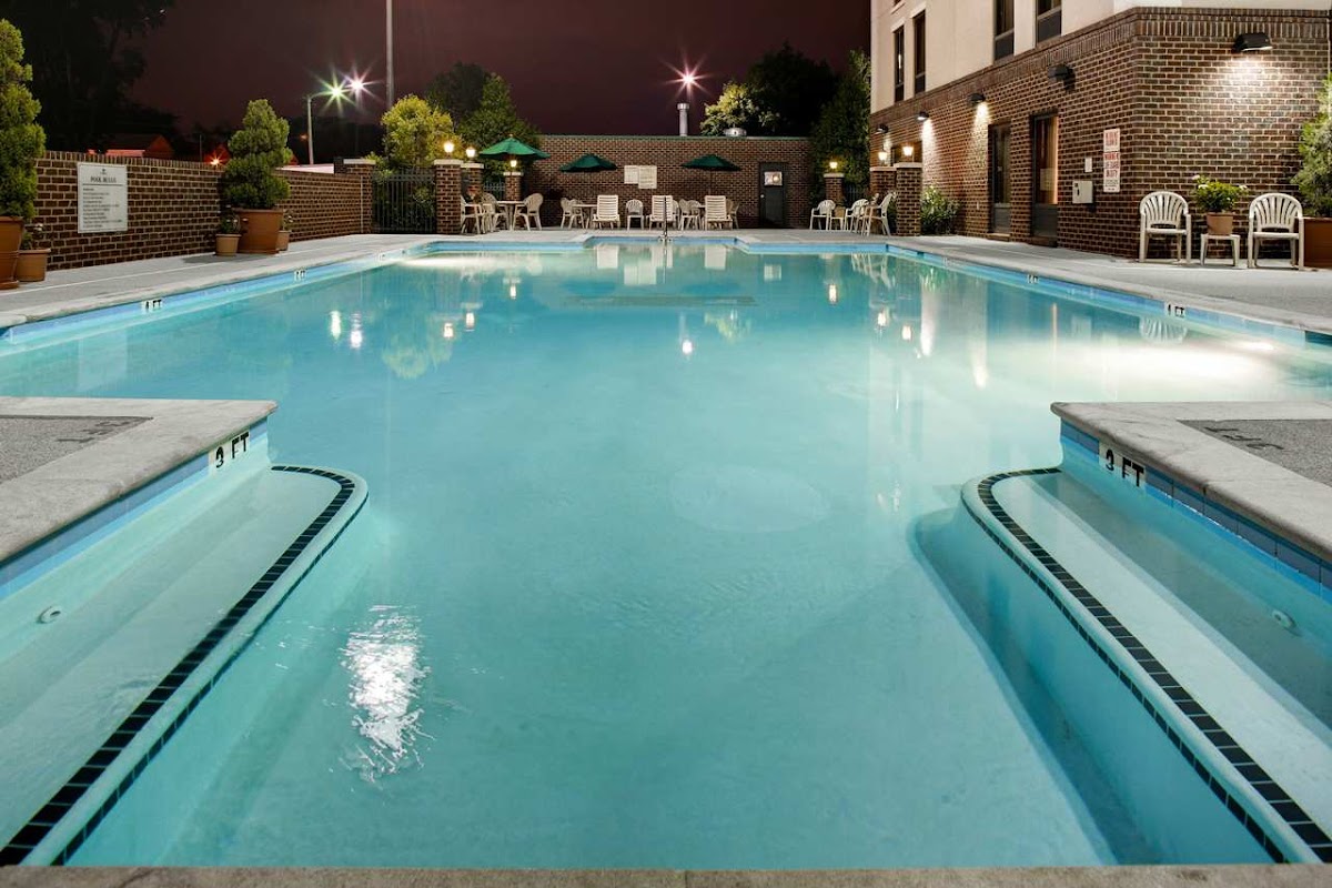Hampton Inn & Suites Nashville-Vanderbilt-Elliston Place photo 3