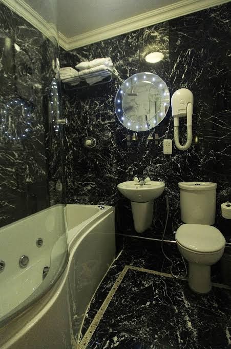 Room 5