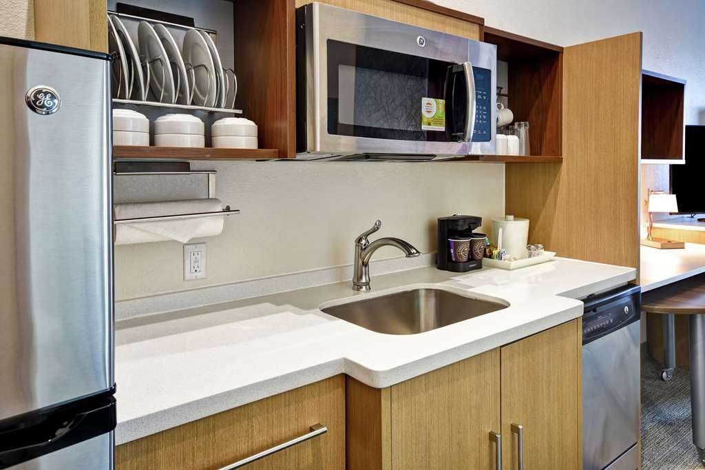 Home2 Suites by Hilton Oklahoma City Airport photo 3
