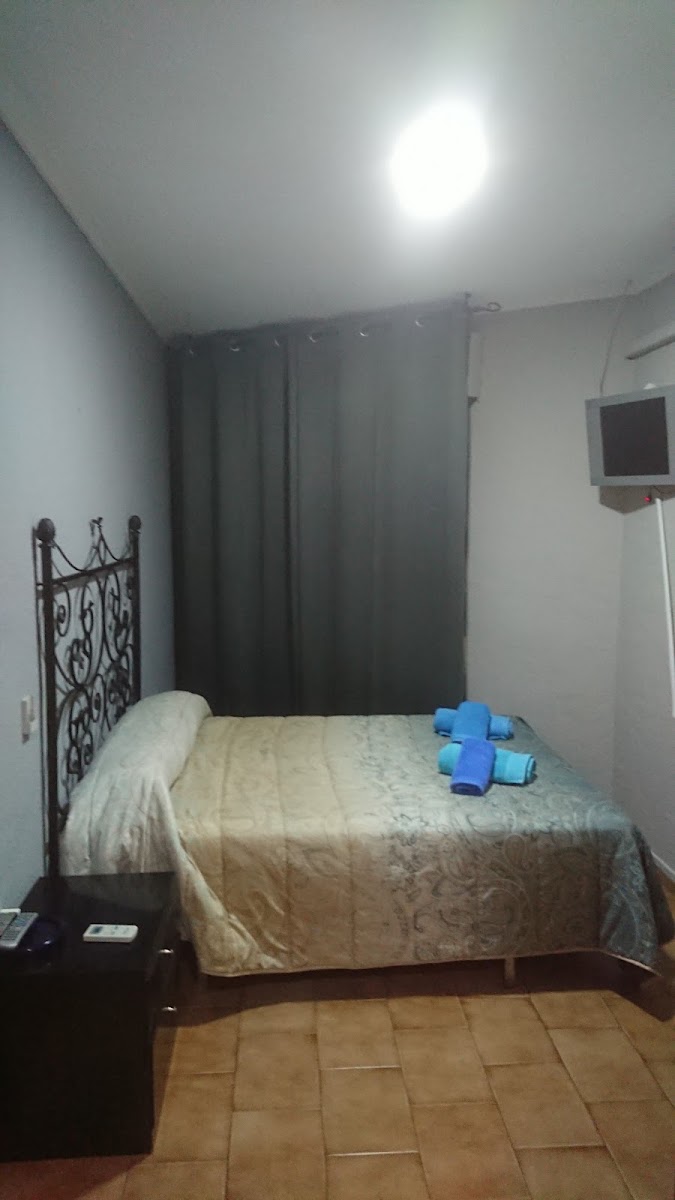 Room 8