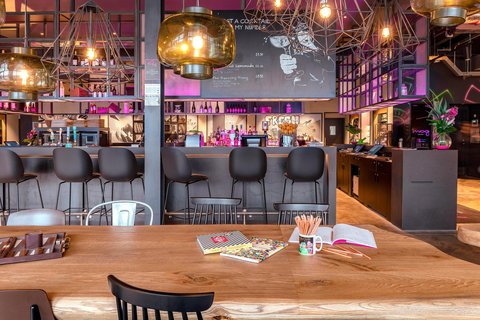 Moxy London Heathrow Airport photo 3