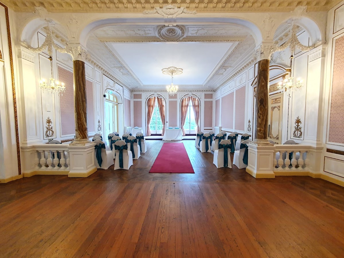 Court Colman Manor Hotel photo 2