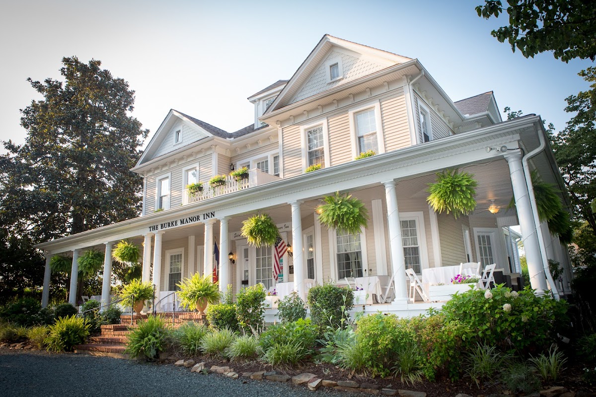 Burke Manor Inn & Pavilion