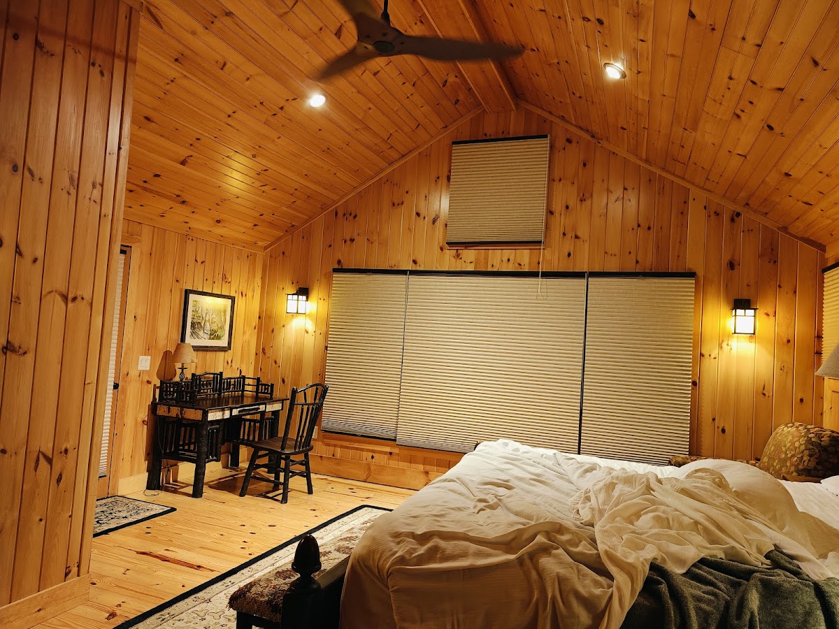 Migis Lodge at Sebago Lake photo 2