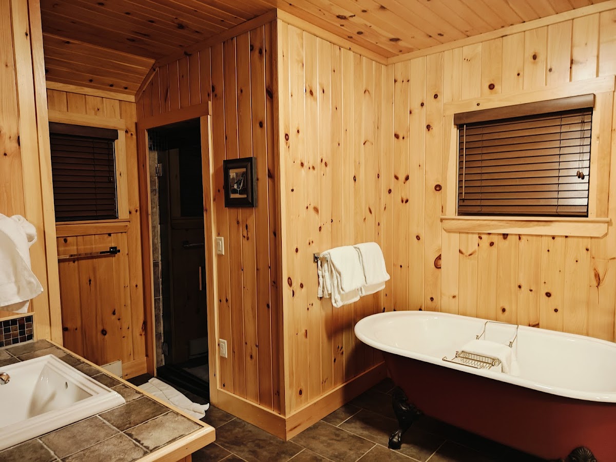 Migis Lodge at Sebago Lake photo 3