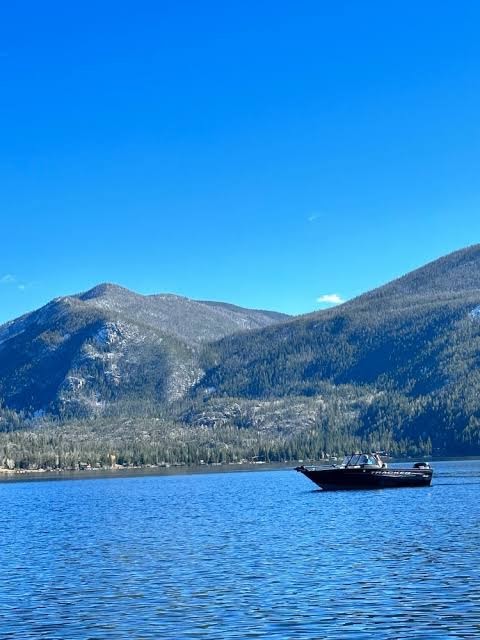 Lone Eagle Lodge photo 3