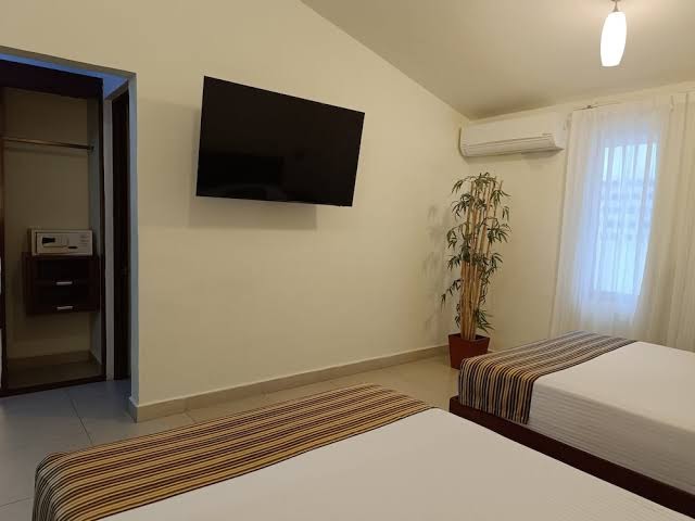 Room 8