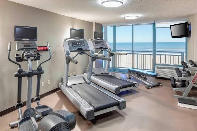 Courtyard by Marriott Virginia Beach Oceanfront/South photo 3