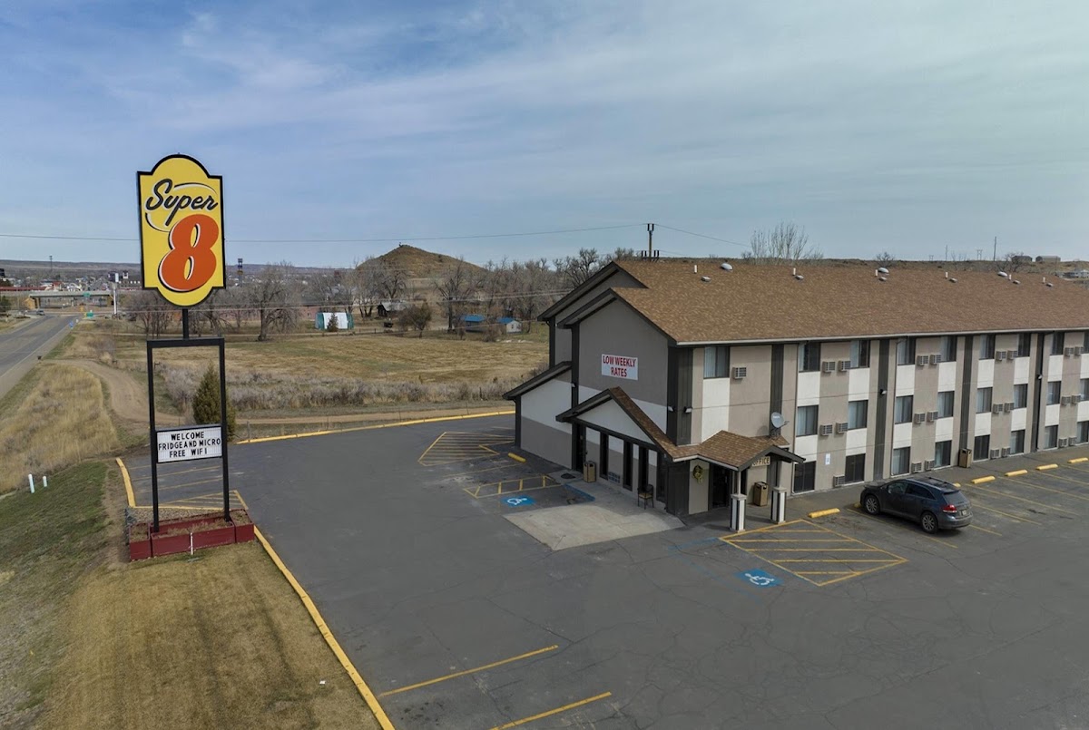 Super 8 by Wyndham Miles City