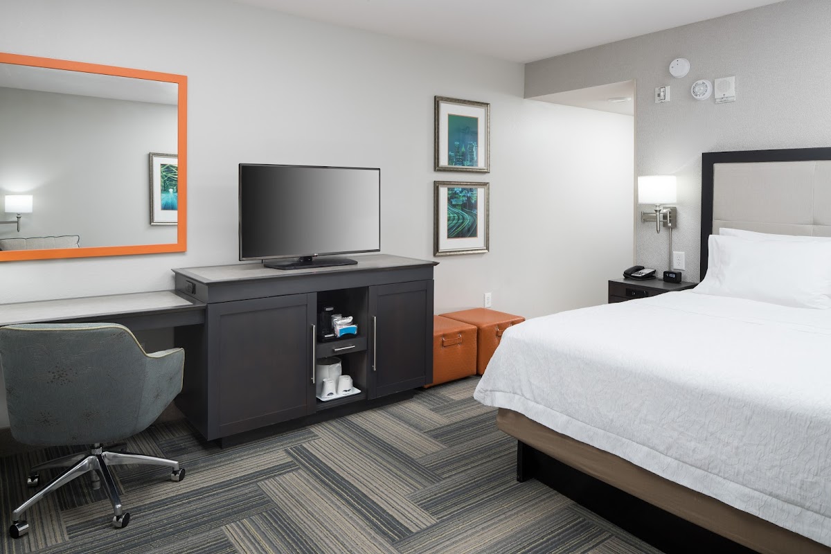 Hampton Inn & Suites by Hilton Atlanta Perimeter Dunwoody photo 2