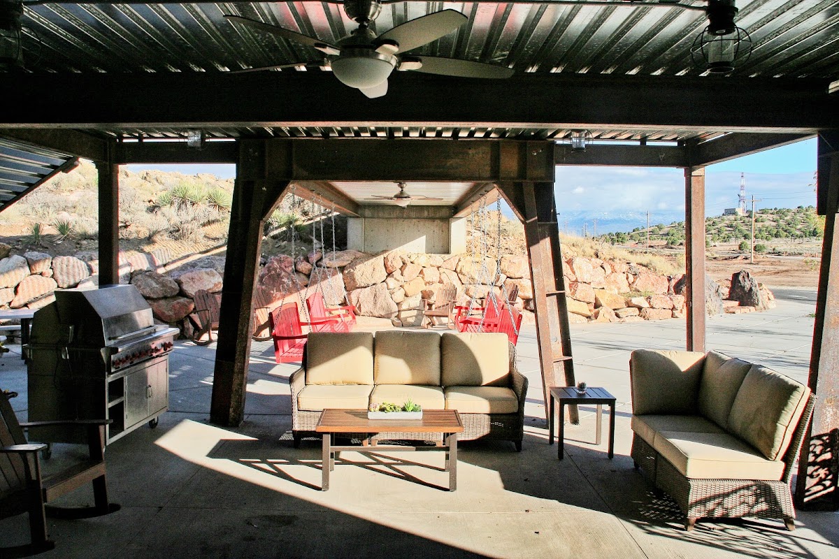 Iron Springs Adventure Resort photo 3