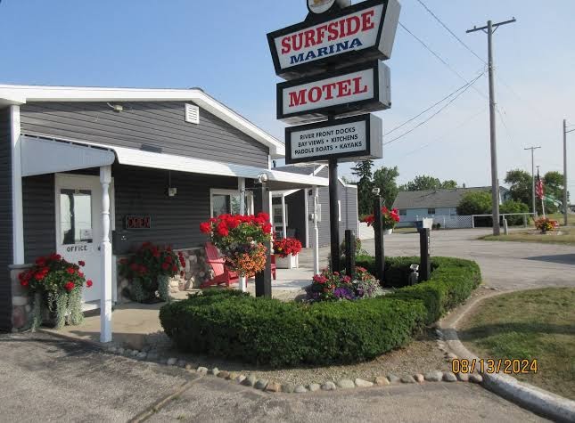 Surfside Motel Marina Resort