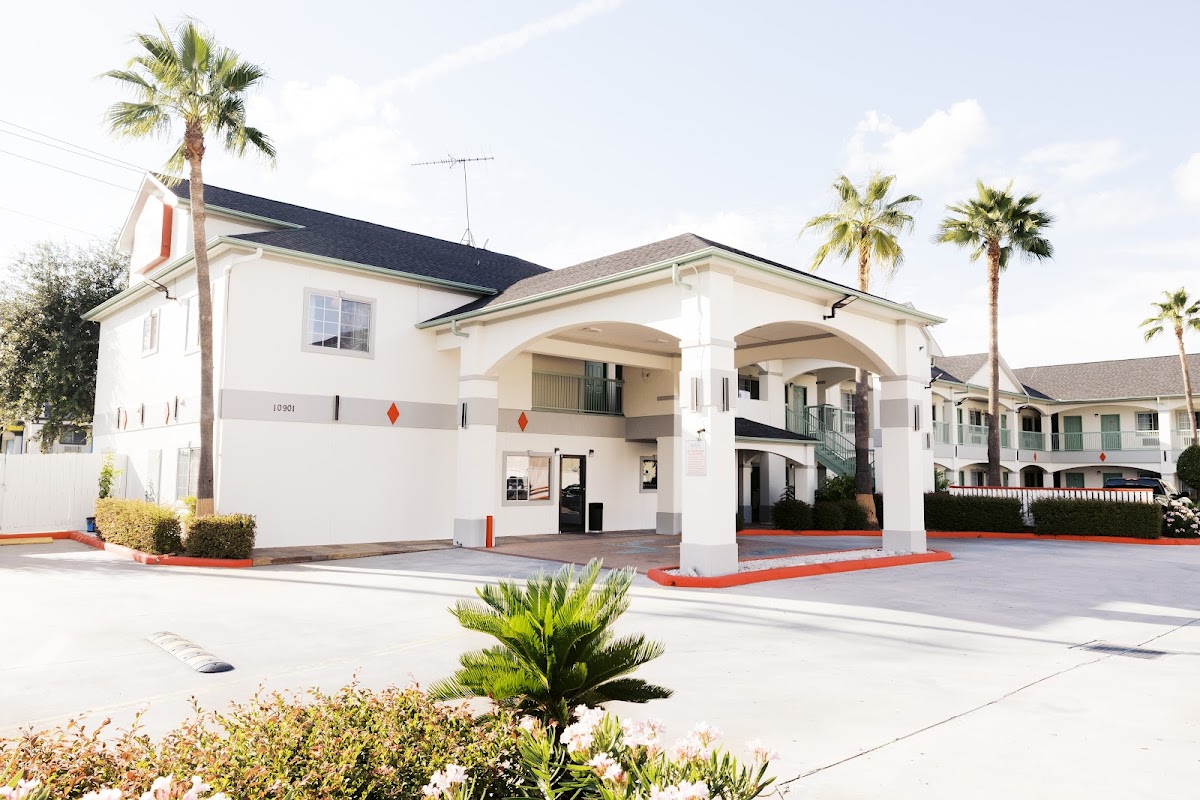 Palace Inn I-10 & John Ralston