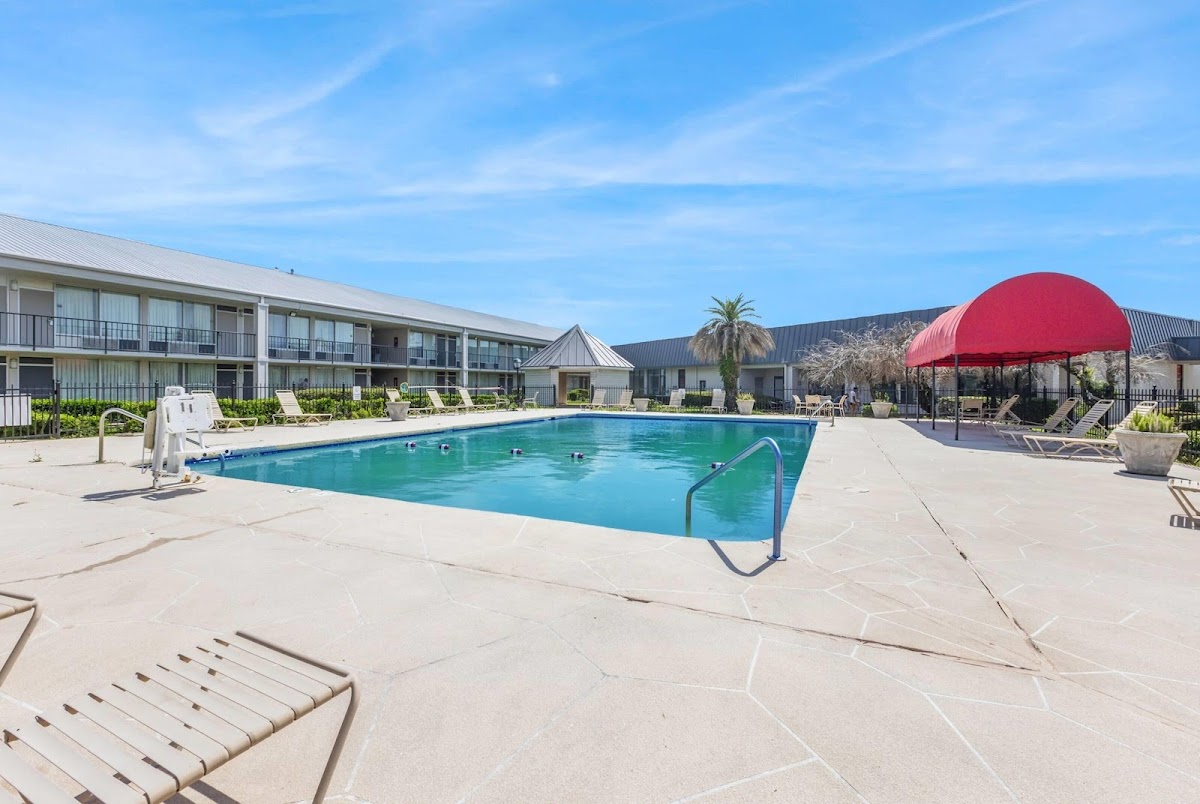 Ramada by Wyndham Houma photo 3