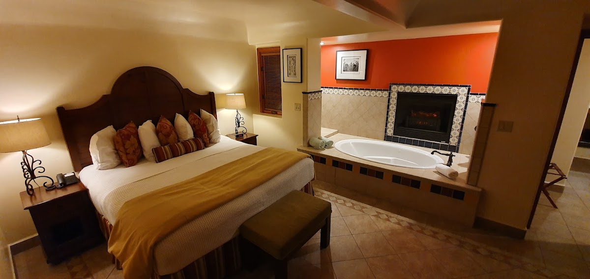 Los Arboles Hotel photo 2