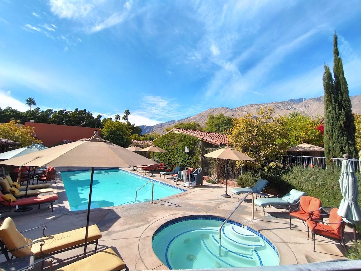 Los Arboles Hotel photo 3
