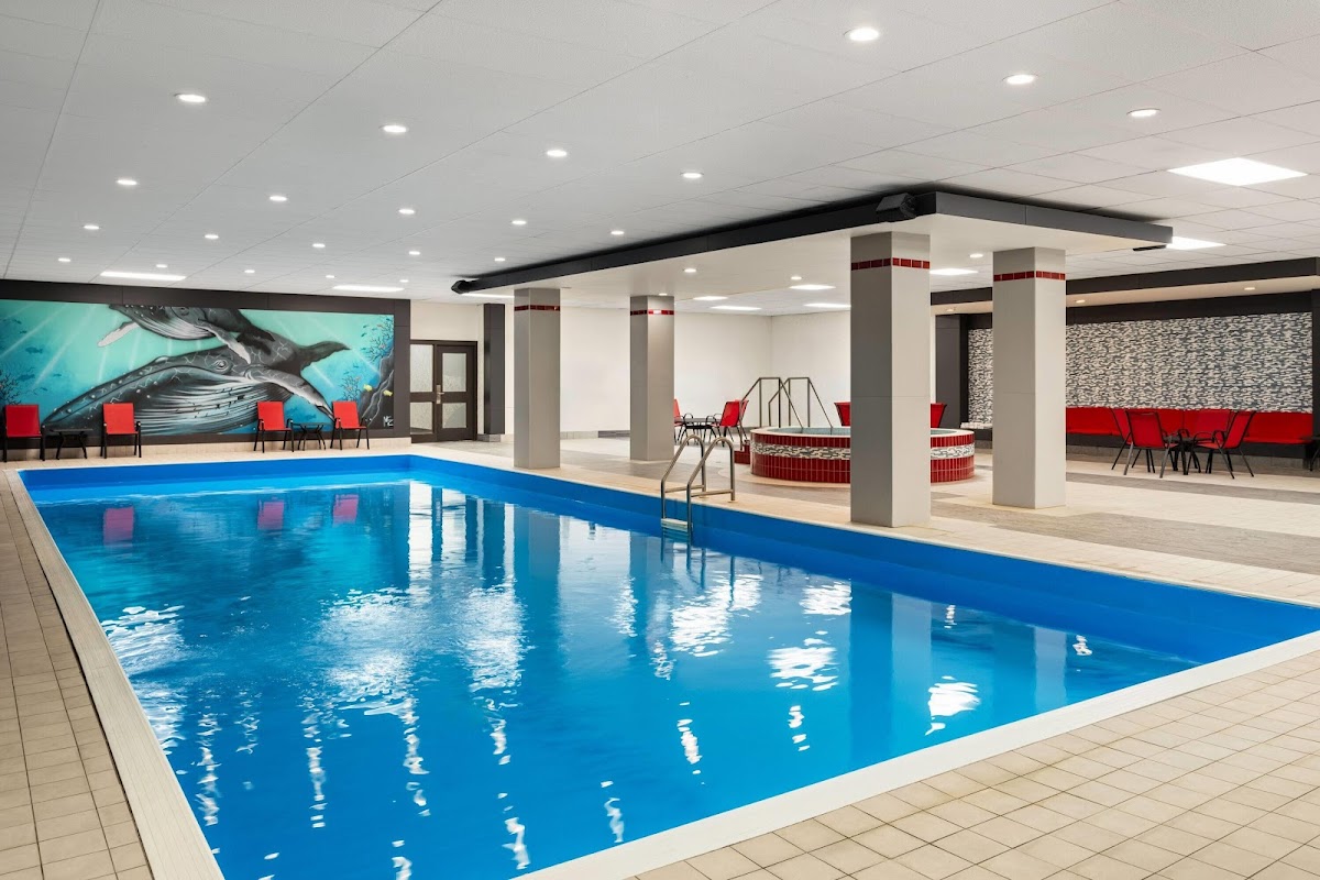 Ramada by Wyndham Saskatoon photo 3