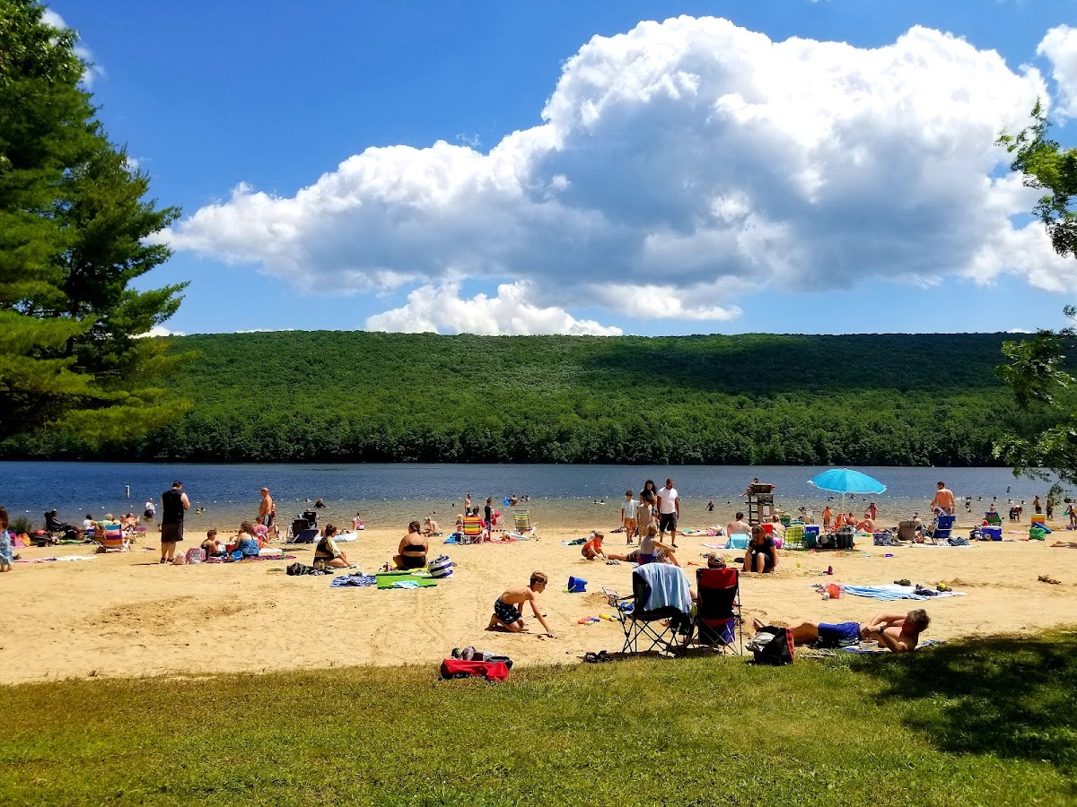 Mauch Chunk Lake Park